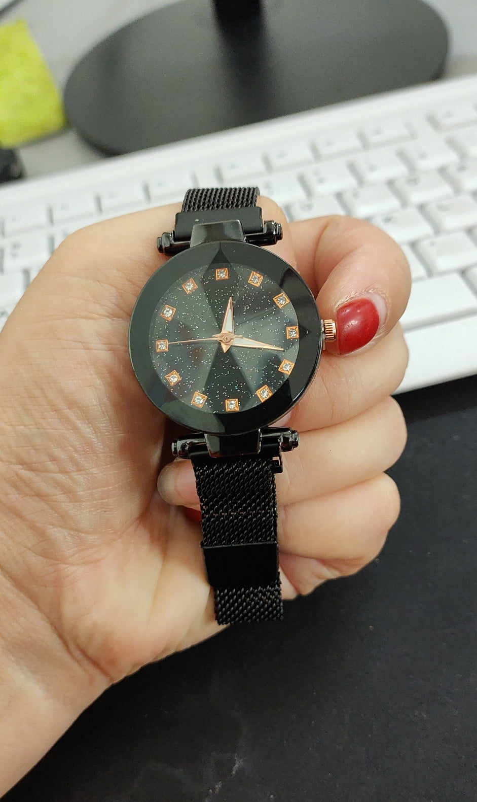 style: 1Style, Color: Black - Star watch
