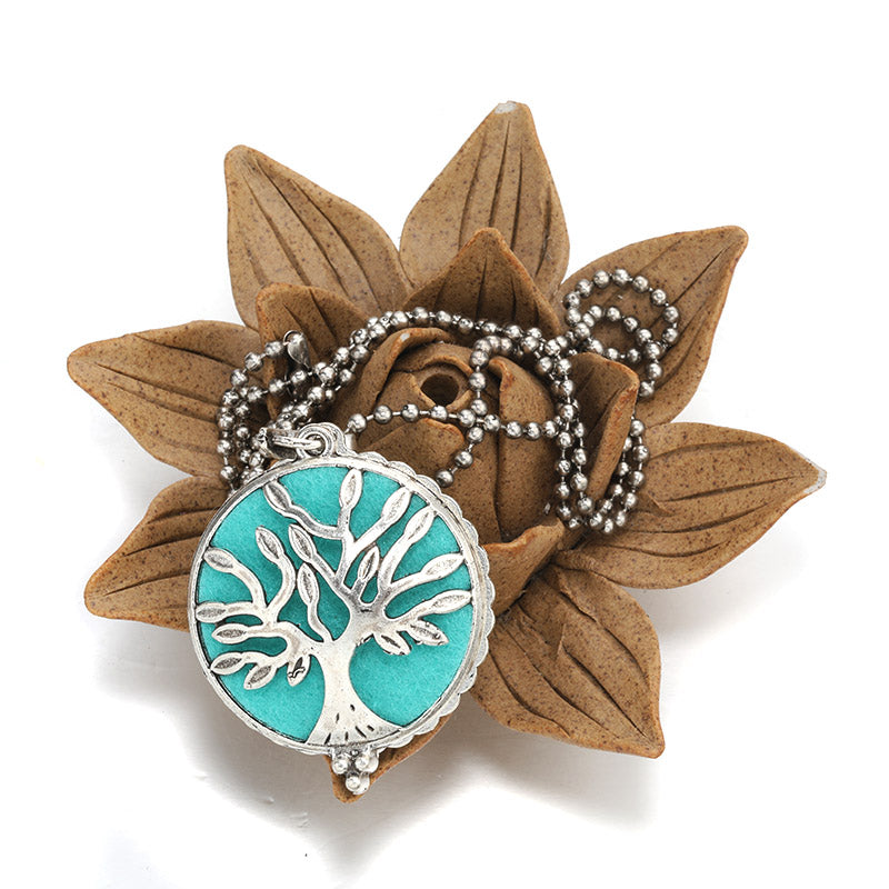 Style: I - Hollow Owl and Tree DIY Aromatherapy Essential Oil Necklace