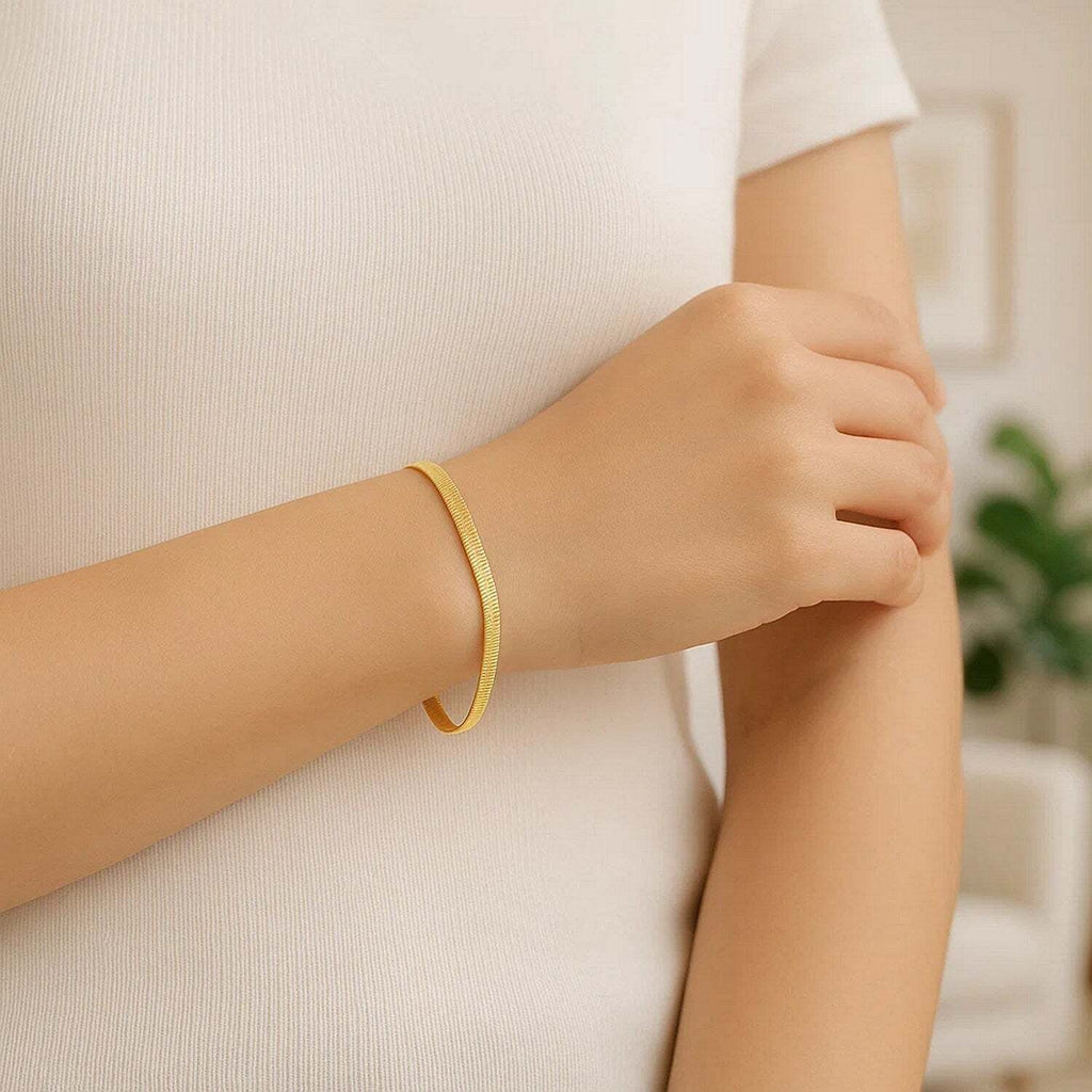 Imperial Herringbone Bracelet in 10k Yellow Gold  (2.80 mm)