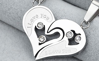 Color: Silver, style: Chain - Heart-shaped diamond pendant