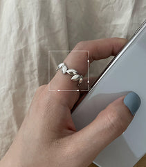 خاتم فضة بتصميم ورقة شجر غير منتظمة للنساء، عصري بنمط ريترو بحافة ملتفة بسيطة