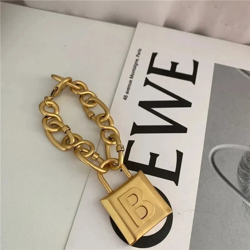 Metal color: Antique Silver Plated, Length: 60cm - Vintage Chunky Metal Thick Chain Bracelet Necklace Geometric Letter Lock Pendant Necklace Fashion Women Punk Jewelry Accessories