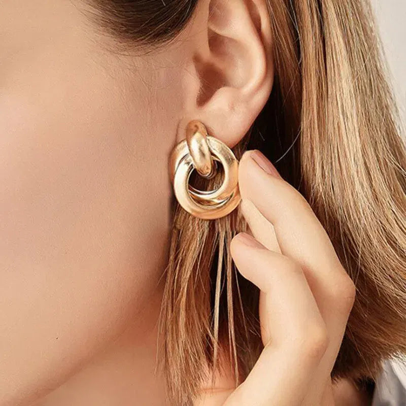 Metal Color: Deep Purple - Gold Color Metal Drop Earrings Irregular Hollow Heart Pendants Earrings Twisted Geometric Personality Earrings for Women