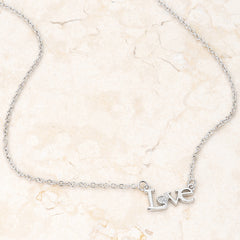 قلادة Love Script