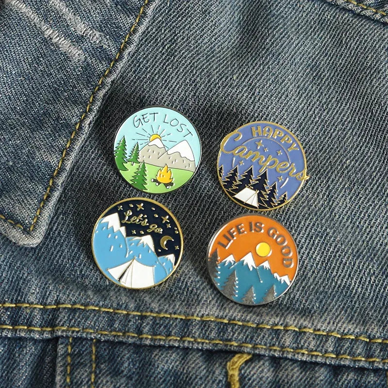 Metal color: RED - Travel Brooch Field Crossing Hiking Scenery Snow Scene Mountain Peak Alloy Clothing Accessories Backpack Brooch Badge Lapel Pins