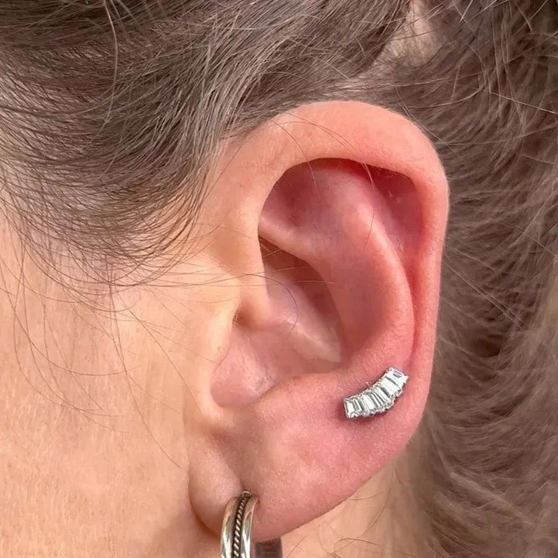 Metal color: Light Yellow Gold Color, Main Stone Color: WHITE, Ships From: CHINA - G23 Titanium Ear Studs 5 Oblong CZ Blaze Curve Top Threaded Labret PIERC Lip Stud Ear Cartilage Tragus Helix Piercing Jewelry