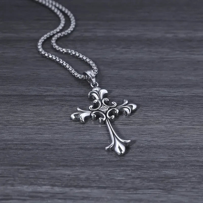 Fashion Personality Retro Gothic Cross Pendant For Men And Women Street Hip-Hop Trendsetters Versatile Necklace Accessories