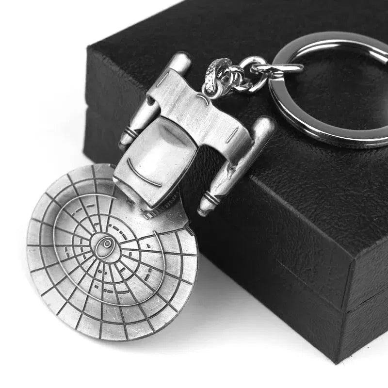 Color: Red, Ships From: CHINA - Disney Star Wars Keychain Key Ring Spaceship Darth Vader Robot BB 8 Metal Pendant Cool Movie Jewelry For Men Car Key Chain